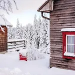 Cottages, Turf House 別荘