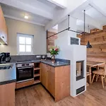 Cottages, Turf House 別荘