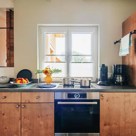 Cottages, Turf House