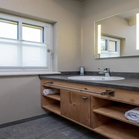 Dom wakacyjny Cottages, Turf House