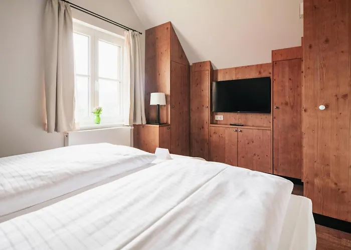 Cottages, Turf House *