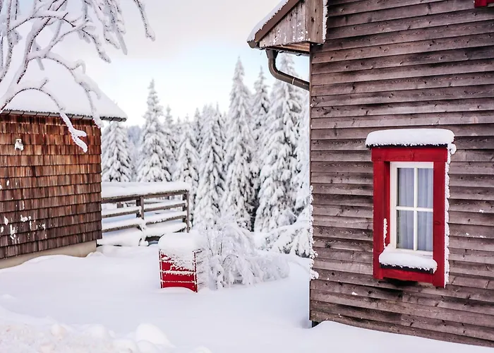 Cottages, Turf House 度假居