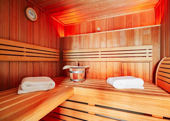 Cottages, Turf House 度假居