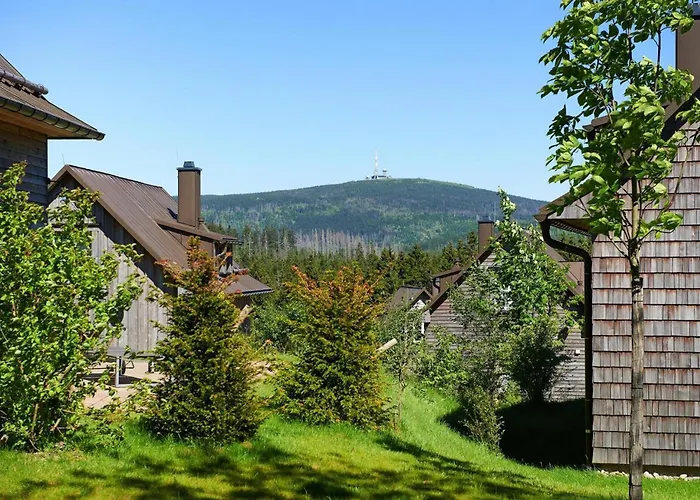 Cottages, Turf House 托夫豪斯